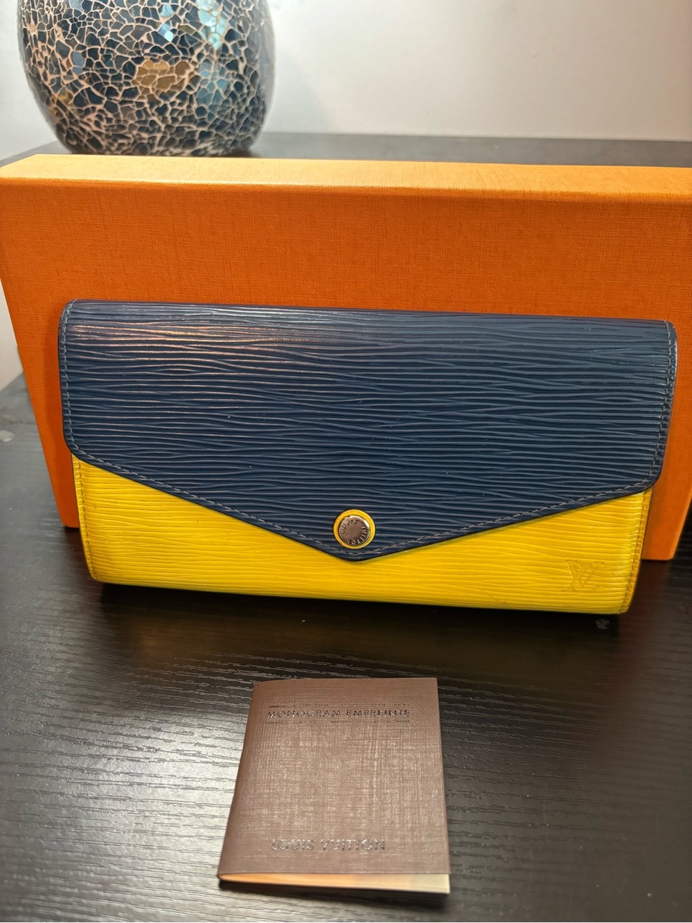 Louis Vuitton Sarah Wallet Epi Leather • Rare Limited Saphir & Pistache Edition